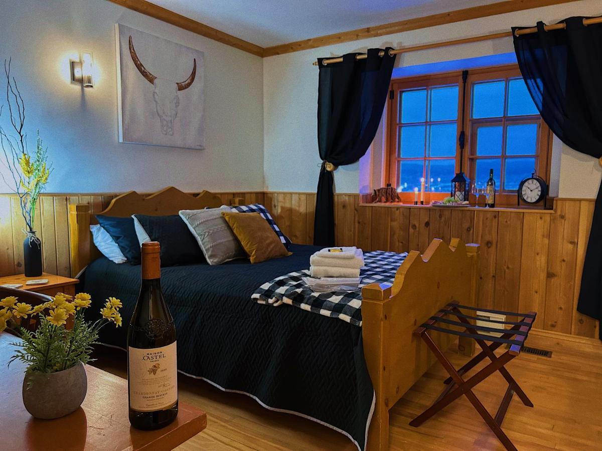 Auberge Au Poste De Traite Sainte-Famille Номер фото