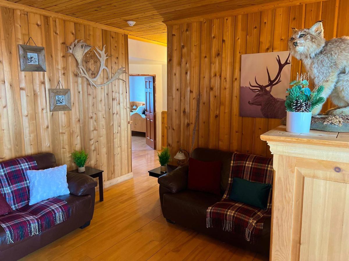 Auberge Au Poste De Traite Sainte-Famille Экстерьер фото