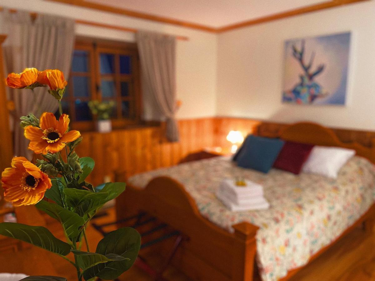 Auberge Au Poste De Traite Sainte-Famille Экстерьер фото