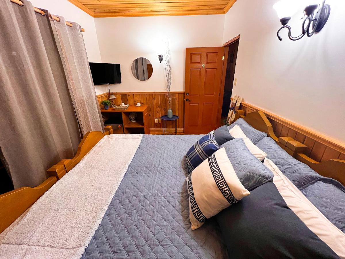 Auberge Au Poste De Traite Sainte-Famille Экстерьер фото